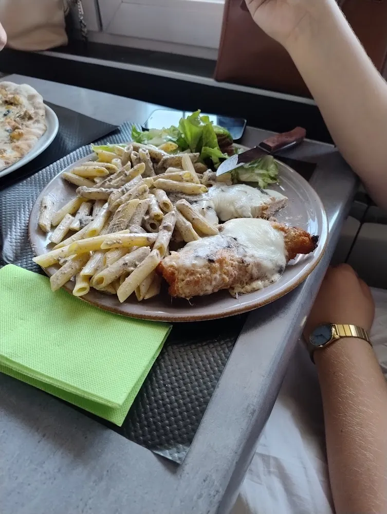 Pates Aux Truffes Escalope Pané